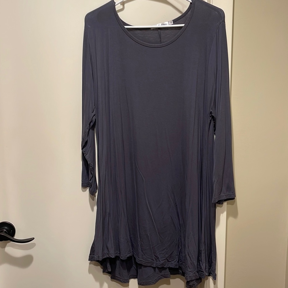 NWOT Jollie Lovin long tunic grey top Size 3X